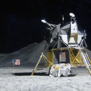 moon-landing-193761_1920